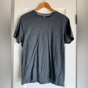 Old Navy men’s soft washed tee